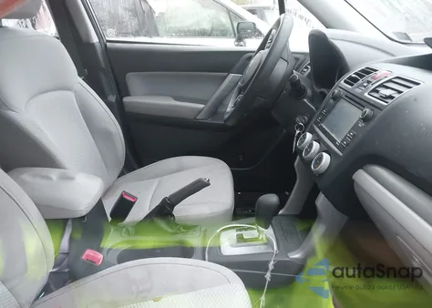 2017 Subaru Forester 2.5I из США, поврежденный, VIN JF2SJABC4HH452602